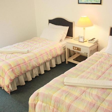 Hotel Supreme Baguio City Bagian luar foto