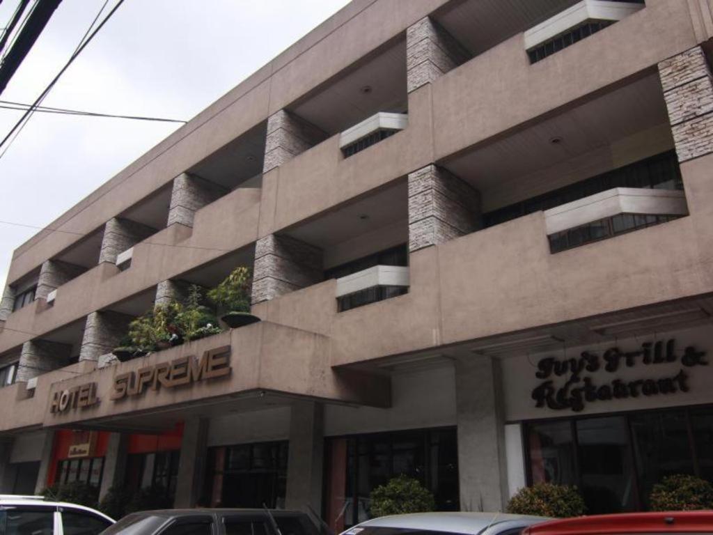 Hotel Supreme Baguio City Bagian luar foto