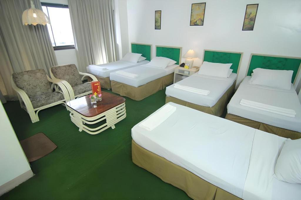 Hotel Supreme Baguio City Bagian luar foto