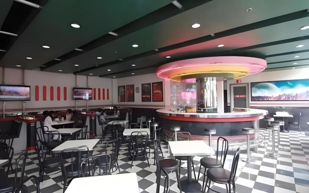 Hotel Supreme Baguio City Bagian luar foto