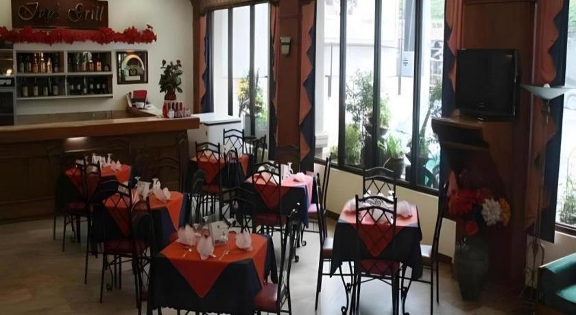 Hotel Supreme Baguio City Bagian luar foto