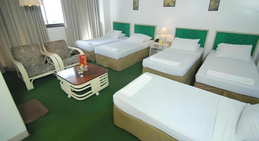 Hotel Supreme Baguio City Bagian luar foto